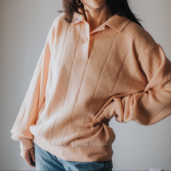 Vintage Liz Claiborne Light Peach Sweater - Picture 3 of 7